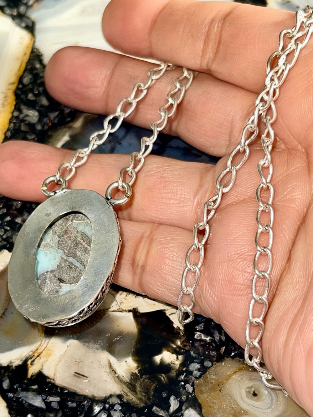 DR Caribbean Larimar Crystal Pendant Necklace - Picture 15 of 17